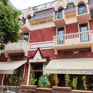 https://old-city-hotel.batumihotels.net