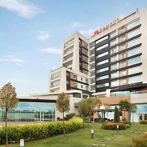Ramada Plaza By Wyndham Istanbul Airport Otel