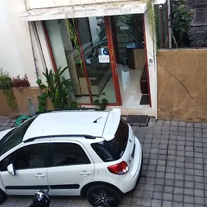 ** Affittacamere D'pande Kuta Indonesia
